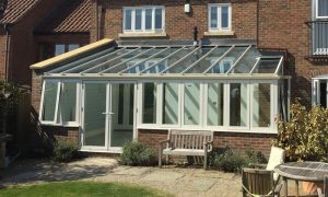 White aluminium lean to conservatory