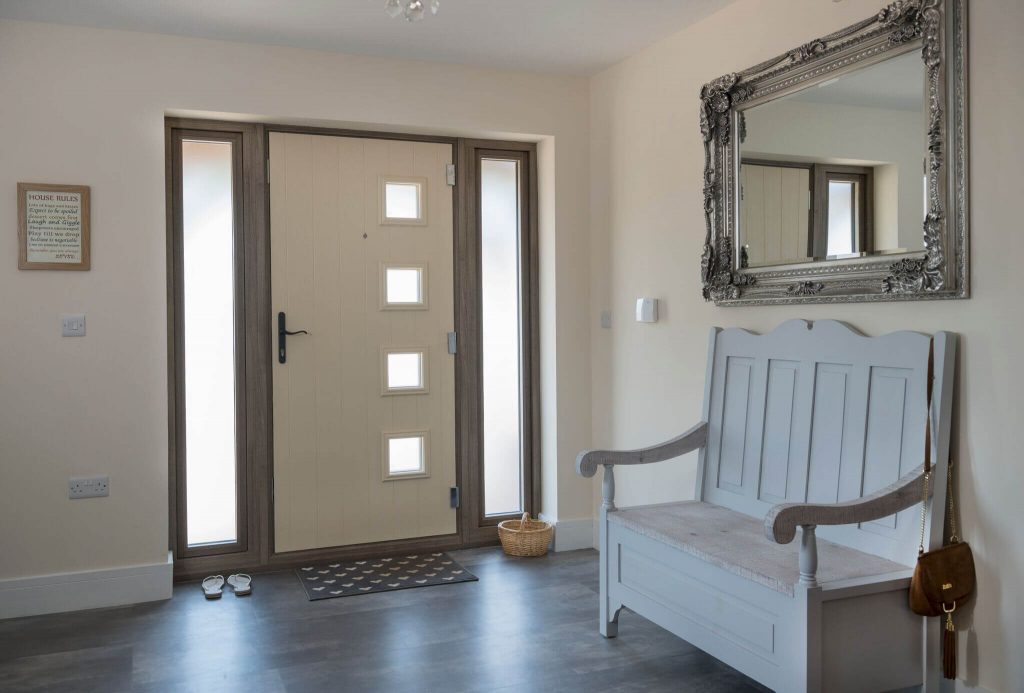 residence cream flush sash door